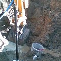 Kwiecień 2009 - wodociag odszukany - zakładanie nawiertki - ostatni krok - podłączenie mojego wodociagu #Kornelia #budowa