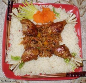 Kurczak na modłę orientalną z warzywamii ryżem
Przepisy do zdjęć zawartych w albumie można odszukać na forum GarKulinar .
Tu jest link
http://garkulinar.jun.pl/index.php
Zapraszam. #kurczak #warzywa #ryż #gotowanie #jedzenie #kulinaria
