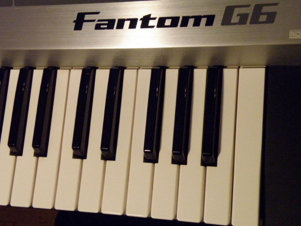 Roland G6 FANTOM #RolandFantomInstrumentG6