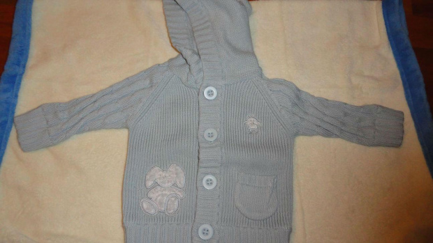 rozpinany sweterek z zajączkiem 68 cm #adams #chłopiec #disney #next #niemowlę #ubranka #używane #zestaw