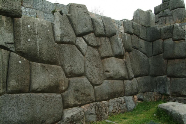 forteca Sacsahuaman