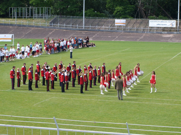 Występ podczas inuguracji V Gimnazjdy Młodzieży Szkolnej. Boisko MOSiR - Radom 15 czerwcz 2009 r.