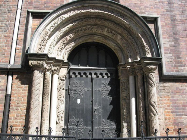 Wrocław kościół św. Marii Magdaleny portal z Opactwoa św. Wincentego na Ołbinie