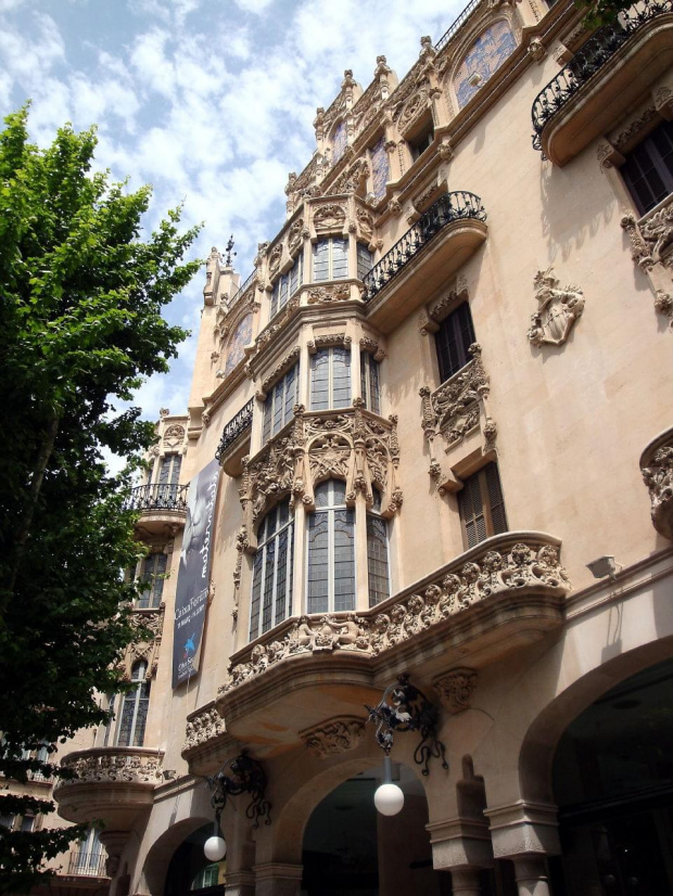 Palma de Mallorca - Gran Hotel - obecnie ośrodek kultury Fundacja la Coixa. Pierwszy Luksusowy hotel w Palmie #Majorka #PalmaDeMallorca