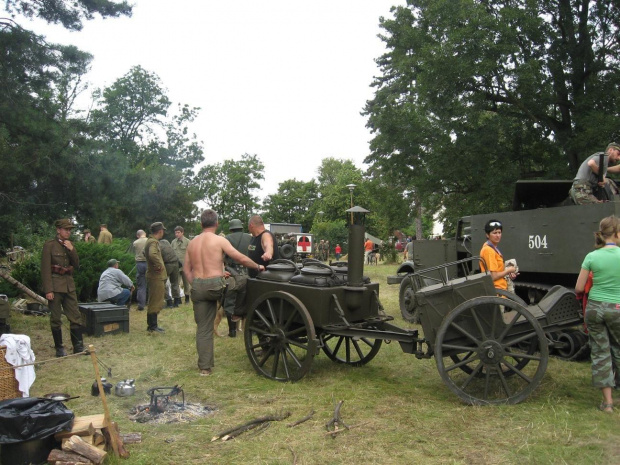 Podrzecze 17-19 VII,
ZLOT GRUP REKONSTRUKCJI HISTORYCZNEJ I HISTORYCZNYCH POJAZDÓW WOJSKOWYCH