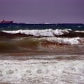 Cypr-Pafos,morze podczas silnego wiatru