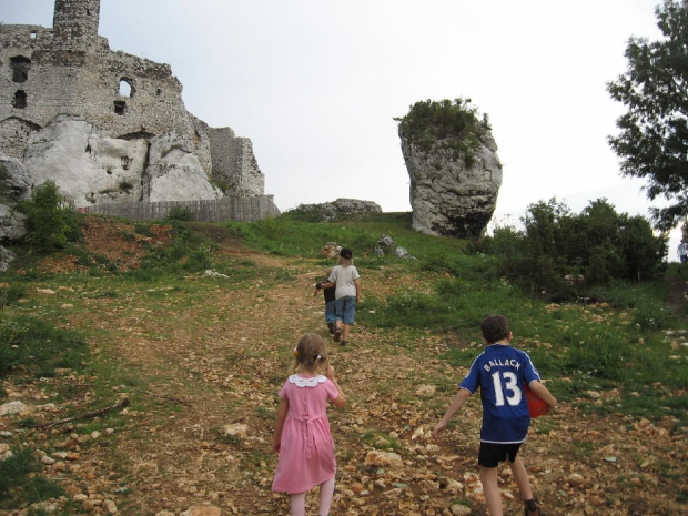 #ruiny #dzieci #wspinaczka
