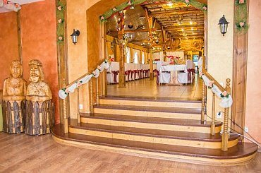 Lokal Pod Koroną Majdan Królewski - wesele, poprawiny, przyjęcie, imprezy #lokal #restauracja #PodKoroną #MajdanKrólewski #MajdanieKrólewskim #wesele #komunia #pizza #sala #weselna #bankiety #konferencje #pizzeria #OrganizacjaImprez