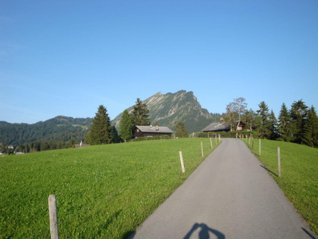 #Arvenbuehl #Wallensee #Szwajcaria #Alpy
