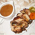 Dziczyzna z grzybami z Garnka rzymskiego.
Przepisy do zdjęć zawartych w albumie można odszukać na forum GarKulinar .
Tu jest link
http://garkulinar.jun.pl/index.php
Zapraszam. #dziczyzna #grzyby #GarnekRzymski #jedzenie #obiad #kulinaria