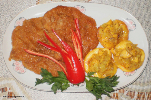 Brzoskwinie z chetneyem cebulow0-brzoskwiniowym
Przepisy do zdjęć zawartych w albumie można odszukać na forum GarKulinar .
Tu jest link
http://garkulinar.jun.pl/index.php
Zapraszam. #DodatkiDoIIDań #obiad #jedzenie #kulinaria #przepisy