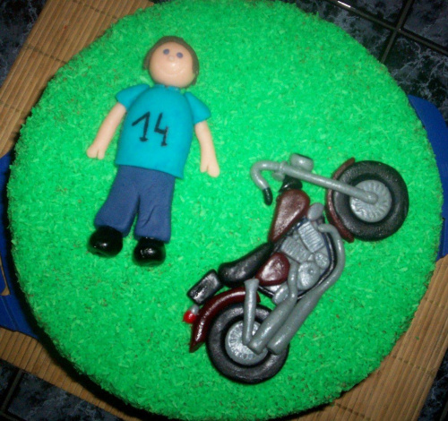 #tort #motor #yamacha #cake