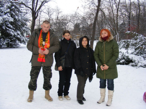 spacer fretkowy w Parku Szczytnickim #fretka #fretki #spotkanie #spacer #Wrocław #zima #śnieg