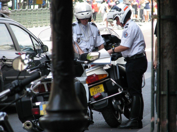 Na szczęście Ci francuscy "motocykliści" nie nawiązywali z nami zbyt intymnych więzi.