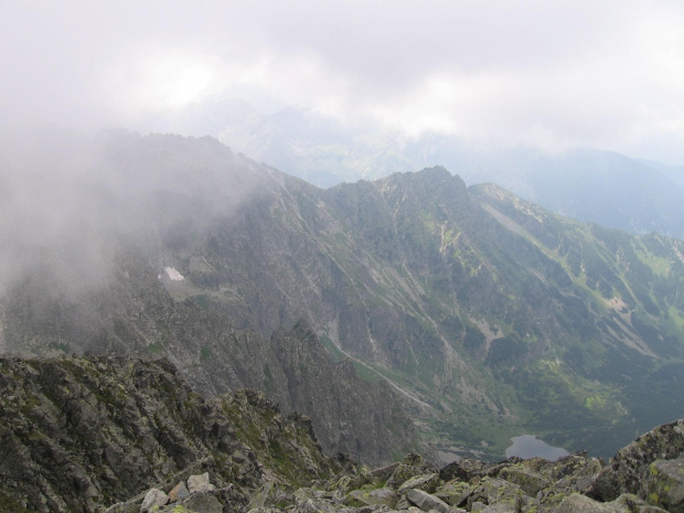 Chmur coraz więcej #Góry #Tatry #JagnięcySzczyt