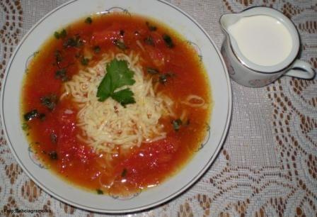 Pomidorowa z całych pomidorów
Przepisy do zdjęć zawartych w albumie można odszukać na forum GarKulinar .
Tu jest link
http://garkulinar.jun.pl/index.php
Zapraszam. #zupy #pomidory #pomidorowa #obiad #kulinaria #gotowanie #PrzepisyKulinarne