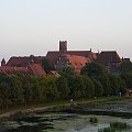 Zdjecie zrobione z pociagu. Malbork