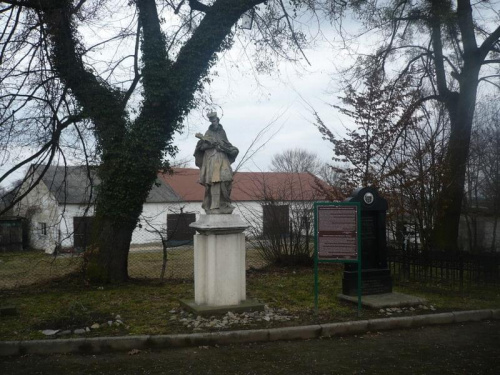 #Śląsk #cmentarz #Łubowice