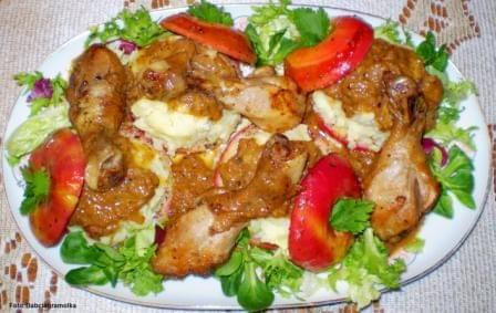 Pałki z kurczaka z majerankowymi jabłkami
Przepisy do zdjęć zawartych w albumie można odszukać na forum GarKulinar .
Tu jest link
http://garkulinar.jun.pl/index.php
Zapraszam. #kurczak #pałki #majeranek #jabłka #obiad #jedzenie #gotowanie