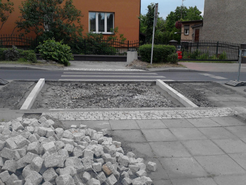 budowa wyniesionego przejścia dla pieszych #remont #przebudowa